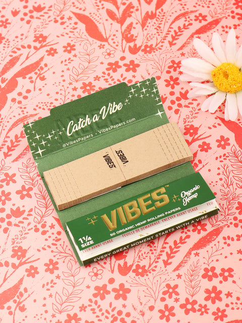 Vibes Papers 1 1/4 with Tips