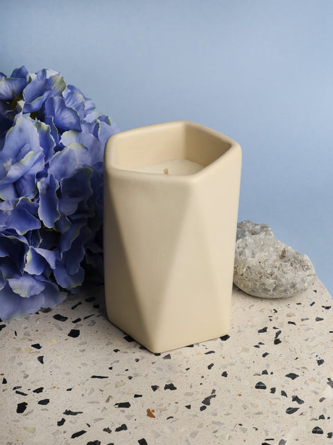 Monochrome Candle Cream Caramel 5.6 OZ