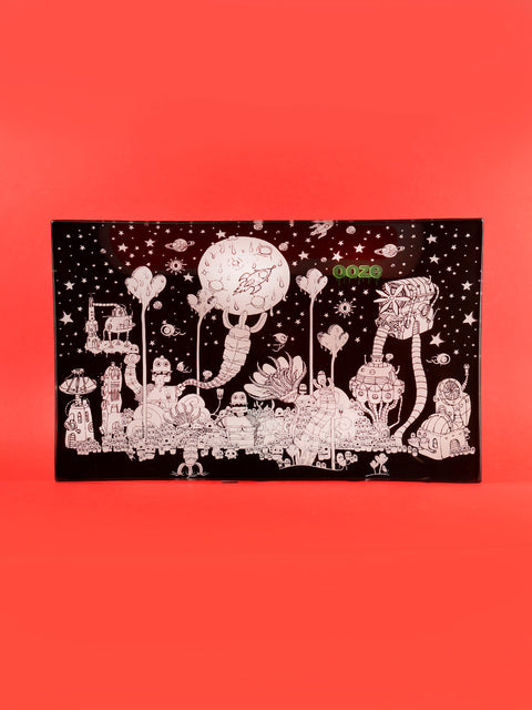 Ooze Dystopia - Glass Rolling Tray Medium