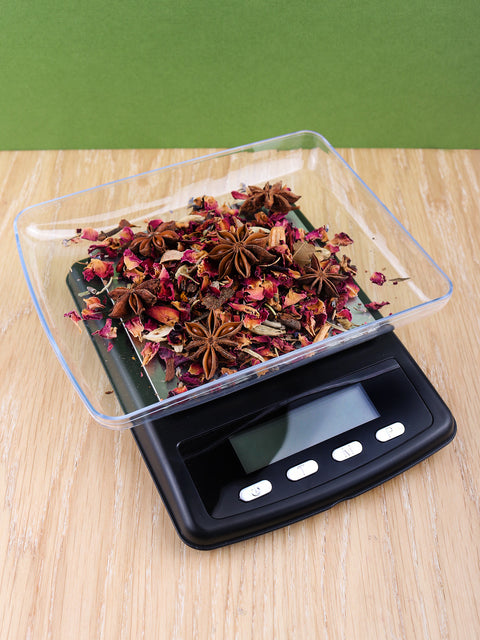 Scales TK - 2000  2000g x 0.1g