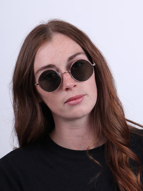 Wireframe Round Lennon Sunglasses