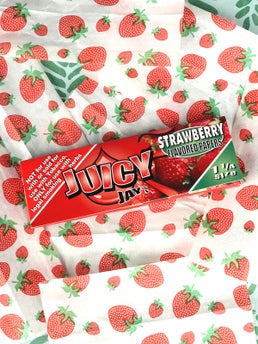 Juicy Jay's 1 1/4 Flavored Rolling Papers – Myxed Up Creations, Glass  Pipes, Vaporizers, E-Cigs, Detox
