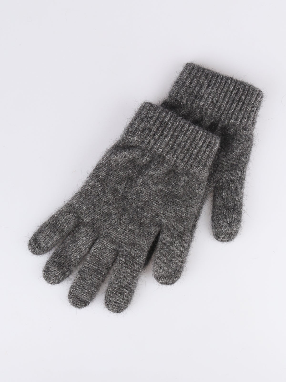 Gloves made of the possum hair fiber Grey order